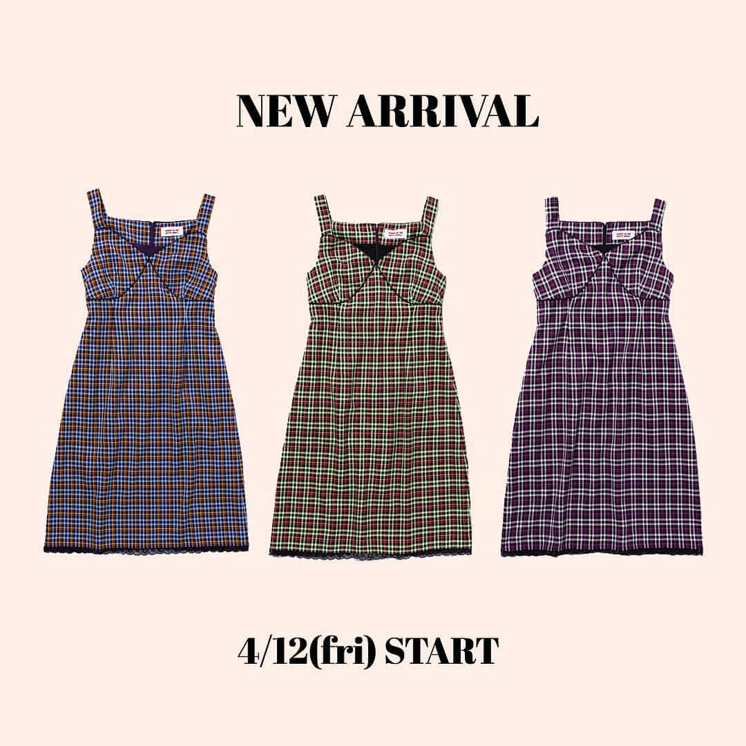 Aymmy in the batty girlsのインスタグラム：「【4月19日(金)発売】 ﻿ ﻿ ◽︎SPRING チェックワンピース﻿ col:PURPLE/GREEN/BLUE﻿ siz:S/M﻿ ¥22,680(taxin) ﻿ #aymmy #aymmyinthebattygirls﻿ #エイミー #原宿 #ワンピース#チェックワンピース﻿ #キャミワンピ」