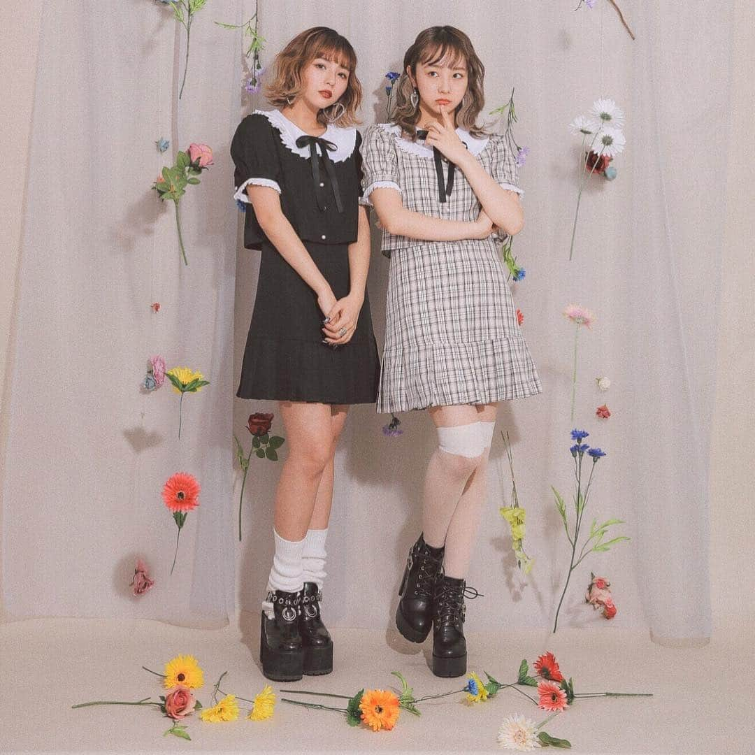 BUBBLESさんのインスタグラム写真 - (BUBBLESInstagram)「ㅤㅤㅤㅤㅤㅤㅤㅤㅤㅤㅤㅤㅤ 🌼BUBBLES NEW ARRIVAL🌼 ㅤㅤㅤㅤㅤㅤㅤㅤㅤㅤㅤㅤㅤ セットアップ風のガーリーなワンピースが登場👏🏻 トップスをレイヤードしたデザインは 一枚でお洒落にキマる優秀アイテム😘✨ 襟とカフスがプリーツフリルになっているのも こだわりポイントだよ🙊💕 ㅤㅤㅤㅤㅤㅤㅤㅤㅤㅤㅤㅤㅤ 【プリーツセットアップワンピース】 ￥7,452 color : black/check http://www.sparklingmall.jp/fs/sparklingmall/BS60918 ______________________________________________ #bubblestokyo #bubbles_shibuya #bubblessawthecity #bubbles  #fashion #style #bubbles_BS60918」4月19日 12時33分 - bubblestokyo