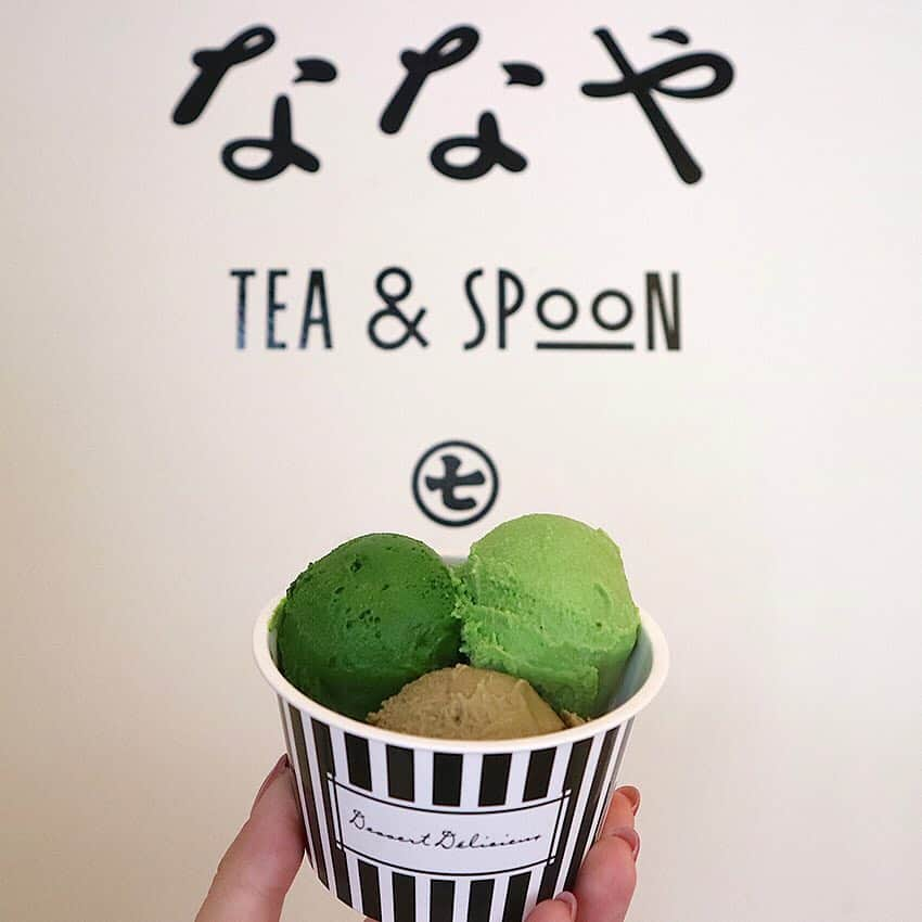 東急電鉄さんのインスタグラム写真 - (東急電鉄Instagram)「. TEA&SPOON Nanaya Aoyama offers sweets made out of Shizuoka matcha. The ever so popular matcha gelato has variations in the thickness, No.1 being the light matcha flavor to No.7 the world's thickest matcha flavor. (Shibuya Station/Toyoko Line, Den-en-toshi Line) . 静岡抹茶を使用したスイーツが味わえる「TEA＆SPOON ななや 青山店」は渋谷駅から歩いて6分ほど。話題の抹茶ジェラートは、ほのかな抹茶の風味が味わえるNo.1から世界一濃いとされるNo.7まで、7段階の濃さの中から選べます。 （渋谷駅/東横線、田園都市線） @nanaya_aoyama . #nanaya #matcha #greentea #말차 #sweets #icecream #shibuya #tokyo #japan #traveldiary #bestjapanpics #daily_photo_jpn #japantravel #lovers_nippon . #ななや #ななや青山店 #世界一濃い抹茶ジェラート #抹茶 #抹茶スイーツ #抹茶好き #抹茶アイス #スイーツ #アイスクリーム #甘党 #東京 #渋谷 #東急日和 #東急線めぐり #日本美食 #東京美食」4月19日 13時05分 - tokyu_railways