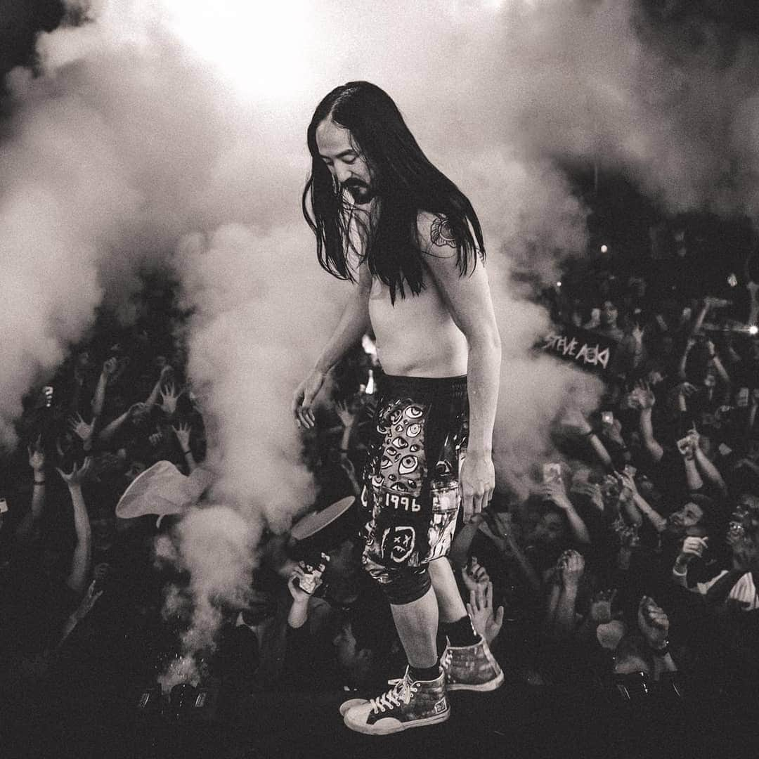 スティーヴ・アオキさんのインスタグラム写真 - (スティーヴ・アオキInstagram)「China is the next EDM frontier.」4月19日 14時00分 - steveaoki