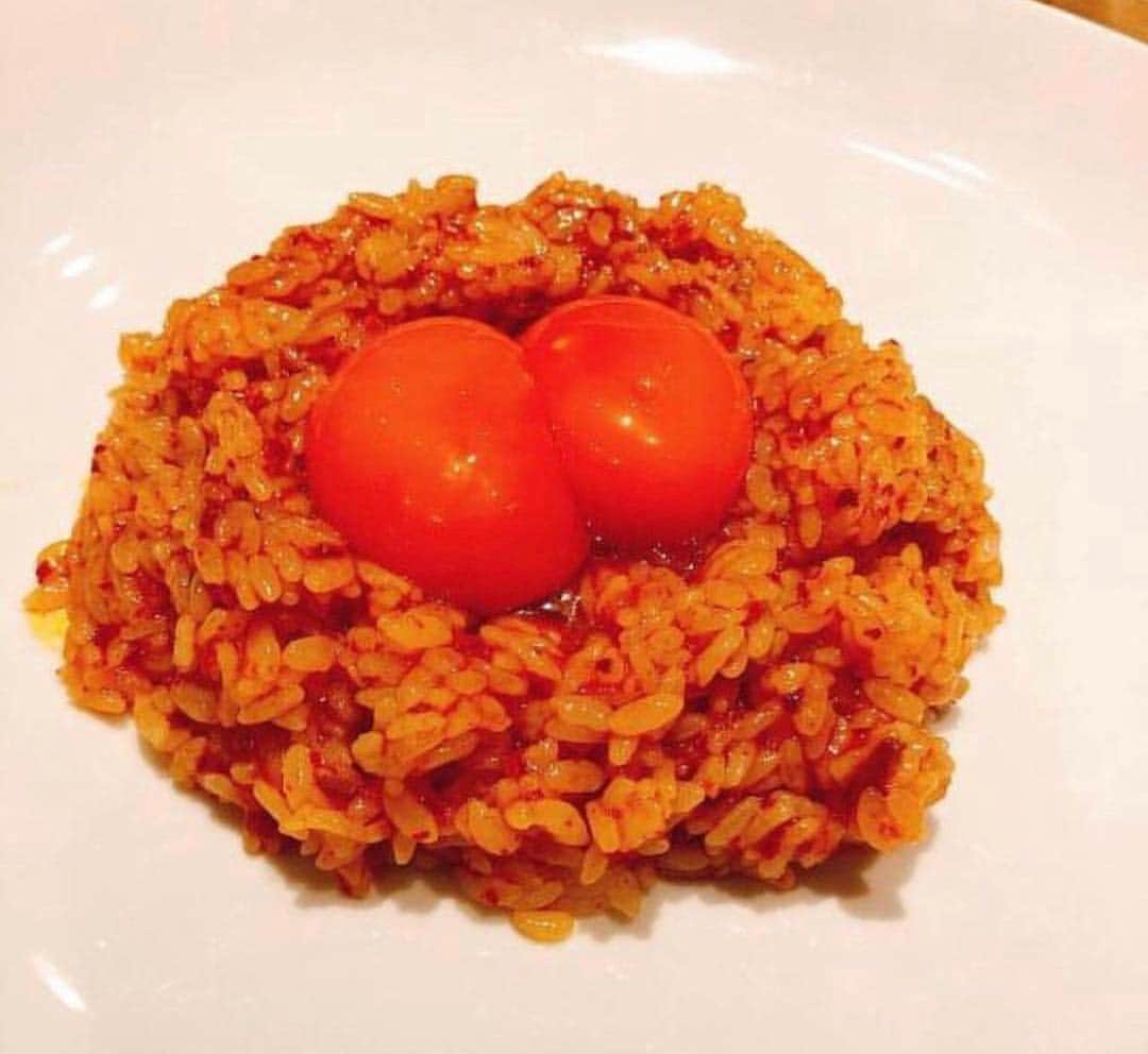 のインスタグラム：「⠀ ⠀【韓菜酒家 ほうば】@大阪⠀ ⠀ ●韓国料理の概念を覆す魅力的な韓国料理店🇰🇷⠀ ⠀ ●素材の活かし方が素晴らしく、美味な料理を堪能できる✨⠀ ⠀ ●訪れれば、リピートしたくなること間違いなし❗️⠀ -----------------------------------⠀ ⠀【Hoba】@⠀Osaka⠀ ⠀ ○Attractive Korean food store overturning the concept of Korean food 🇰🇷⠀⠀⠀ ⠀ ○ How to utilize materials is wonderful, you can enjoy delicious food ✨⠀⠀ ⠀ ○If you visit, you will definitely want to repeat ❗️⠀ -----------------------------------⠀ テリヤキ編集部公式アカウントでは、本当に美味しいお店をご紹介しております。アプリの方もチェックお願い致します！😊 ・ 『 #テリヤキ掲載店』をつけて投稿いただいた中から素敵なお写真をご紹介いたします！ぜひ投稿してみてくださいね！⠀ ------------------------------------ #テリヤキ #本当に旨い #美食 #美食倶楽部 #鮨会 #food #グルメ#うまい#いいね#food #foodimc #ファインダー越しの私の世界#飯#東京カメラ部#いいね返し#foodpic#foodgram#instafood#instacool#yum#tasty#hungry #飯テロ」