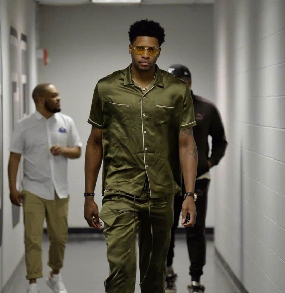 ルディ・ゲイさんのインスタグラム写真 - (ルディ・ゲイInstagram)「Comfy at home #game3 #nbaplayoffs」4月19日 15時44分 - rudygay