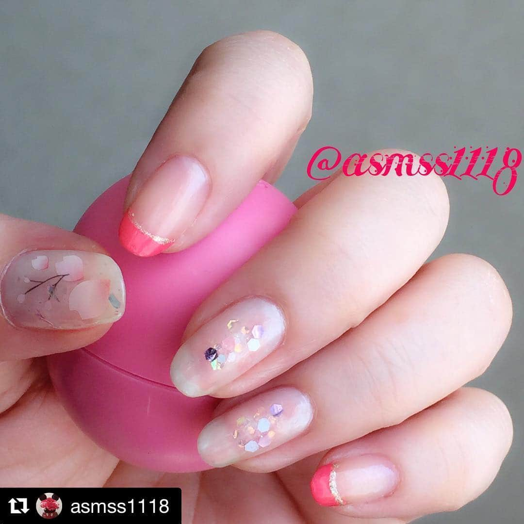 【PLANET NAIL（プラネット ネイル）】公式さんのインスタグラム写真 - (【PLANET NAIL（プラネット ネイル）】公式Instagram)「@asmss1118 さん PLANET NAIL Basic Line PL23 #紫色の空想世界 PL27 #真夜中のフリルシューズ を使用した春ネイルのご紹介ありがとうございます💅 ・ #Repost @asmss1118 with @get_repost ・・・ 連日暖かい‼️﻿ 嬉しいなぁ〜〜😆﻿ 札幌もそろそろ桜ネイル💅🌸﻿ ﻿ ﻿ #nail #nailart #ネイル #ネイルアート #네일 #セルフネイル #セルフネイル部  #ネイルサークル #ポリッシュネイル #大人ネイル #上品ネイル #簡単ネイル #ショートネイル #シンプルネイル  #春ネイル #キラキラネイル #selfnail  #ネイル好きな人と繋がりたい #ニュアンスネイル  #しずくウォーターネイルシール #桜吹雪ネイル #桜ネイル #ピンクネイル #planet_jp #パラドゥネイル部」4月19日 15時45分 - planet.jp