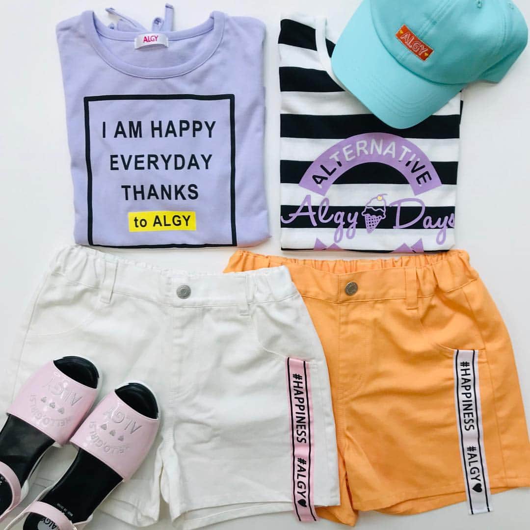 ALGY 【alternative + girly ＝ ALGY 】さんのインスタグラム写真 - (ALGY 【alternative + girly ＝ ALGY 】Instagram)「. 🌈オススメアイテム🌈 Tシャツは新作が続々入荷中✌️ ロゴテープショーパン¥2900+税は 4色あるよ😮💓 #ALGY #アルジー #newarrival」4月19日 16時37分 - algy_official