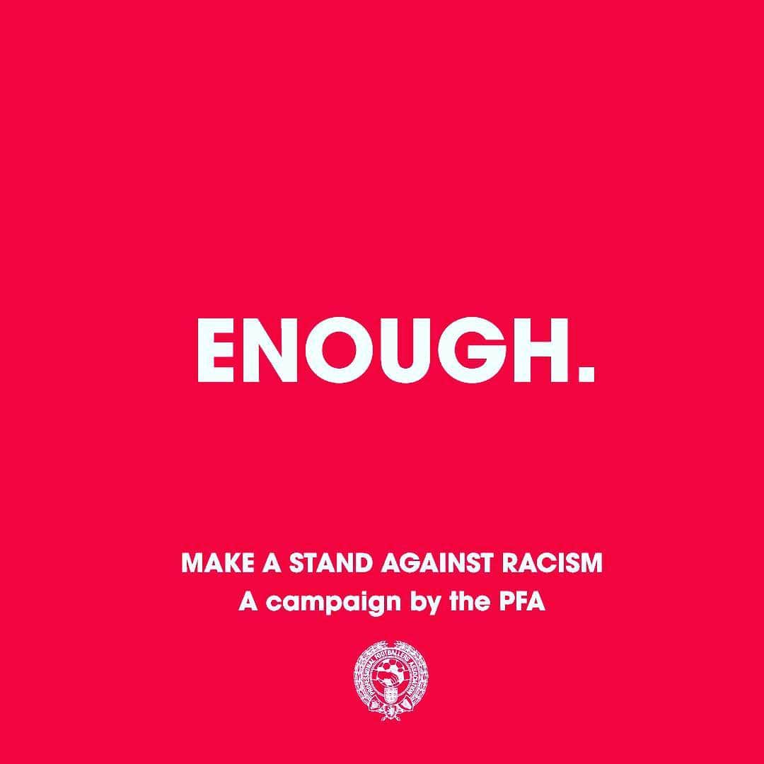 セサル・アスピリクエタさんのインスタグラム写真 - (セサル・アスピリクエタInstagram)「#Enough 👊🏽👊🏼👊🏿 We are making a stand against racist abuse.  We recognise that our platforms come with responsibility, and so we are using our voice to stand against racist abuse.  Together, we are calling on social media platforms and footballing bodies to do more!」4月19日 17時22分 - cesarazpi