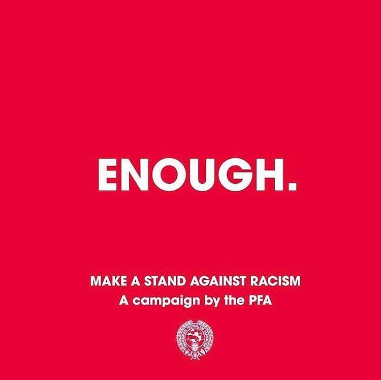 マルティン・シュクルテルのインスタグラム：「#ENOUGH」
