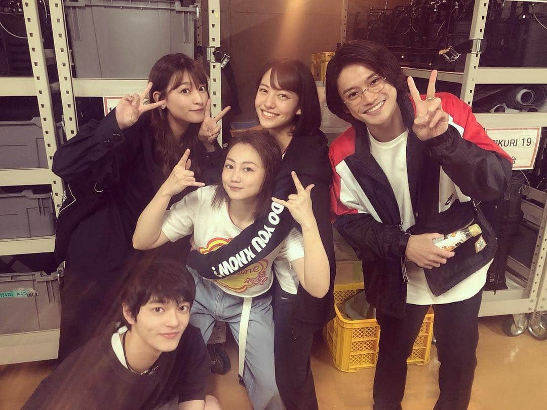 金井美樹 さんのインスタグラム写真 - (金井美樹 Instagram)「#舞台ヒロイン﻿ 全体では残り4公演！﻿ 私の出演するBチームは残り2公演です！﻿ あっという間に千秋楽が近づいていて寂しいです。﻿ ﻿ 毎日、友達や応援してくださっている方たちが足を運んでくれて嬉しいです。﻿ ありがとうございます。﻿ ﻿ この日は奇跡のような！﻿ 椿姫チームが大集合しました！びっくり🥰﻿ 愛ちゃん、原嶋さん、三宅☺︎﻿ 忙しい中ありがとう〜！﻿ 文蔵さんはゲネプロを観に来てくれました！🦁﻿ ﻿ 当たり前の事ですが1公演ずつ本当に大切にしています。﻿ 感想もぜひ聞かせてください！﻿ 最後までよろしくお願いします！  #森高愛 #原嶋元久 #三宅亮輔  #樹麗 #金井美樹」4月19日 17時26分 - kanaimikitea