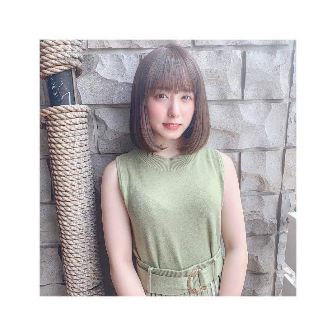 前田美里のインスタグラム：「美容院。✂︎💭 #髪質改善トリートメント してもらいました。落ち着いた髪色になったよよ。  #美容院 #logshibuya2 #ヘアカラー #colour #hair #hairstyle #beauty #女子力 #アレンジ #ショート #hair #hairstyle #redyazel #instagood #instalike #japanesegirl ##followme #instaphoto」