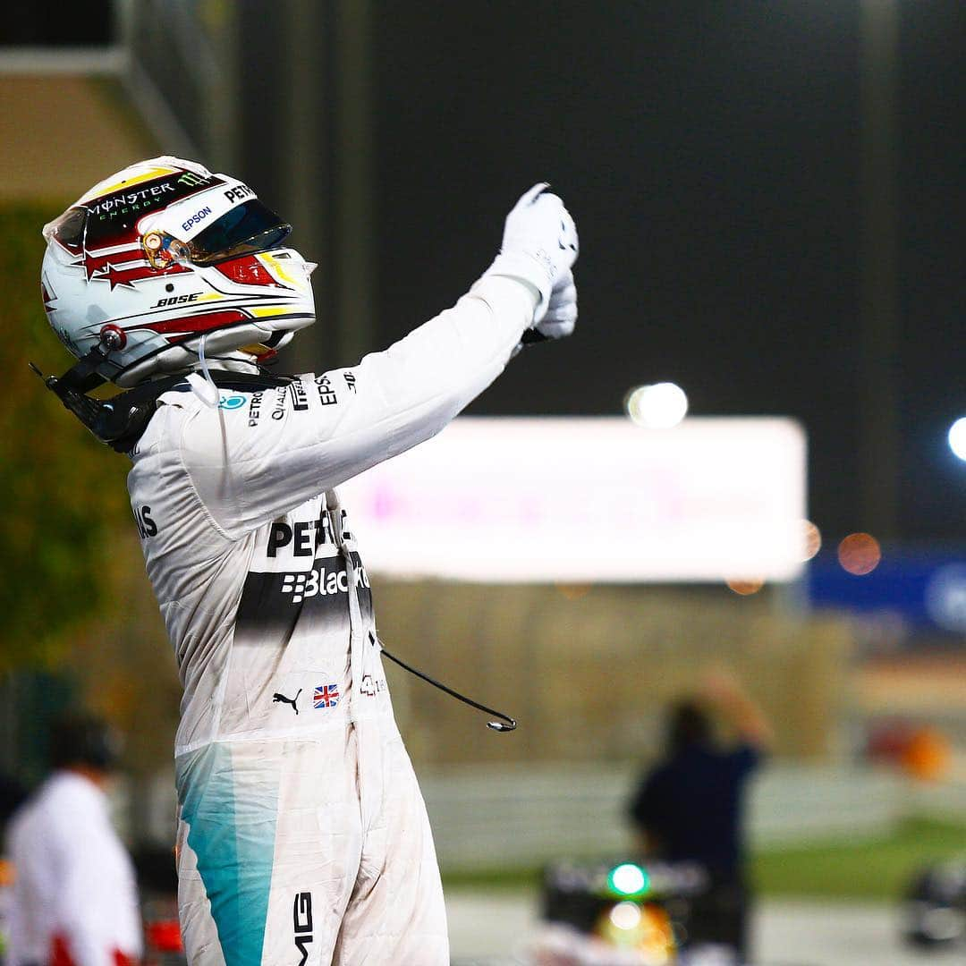 MERCEDES AMG PETRONASさんのインスタグラム写真 - (MERCEDES AMG PETRONASInstagram)「Iconic. ⚾️💪 #OnThisDay in 2015 @lewishamilton smashed it out of the park in style in Sakhir, Bahrain!  Swipe for the full celebration! ➡️ • #F1 #BahrainGP #Mercedes #MercedesAMG #MercedesAMGF1 #LH44 #PETRONASmotorsports」4月19日 17時38分 - mercedesamgf1