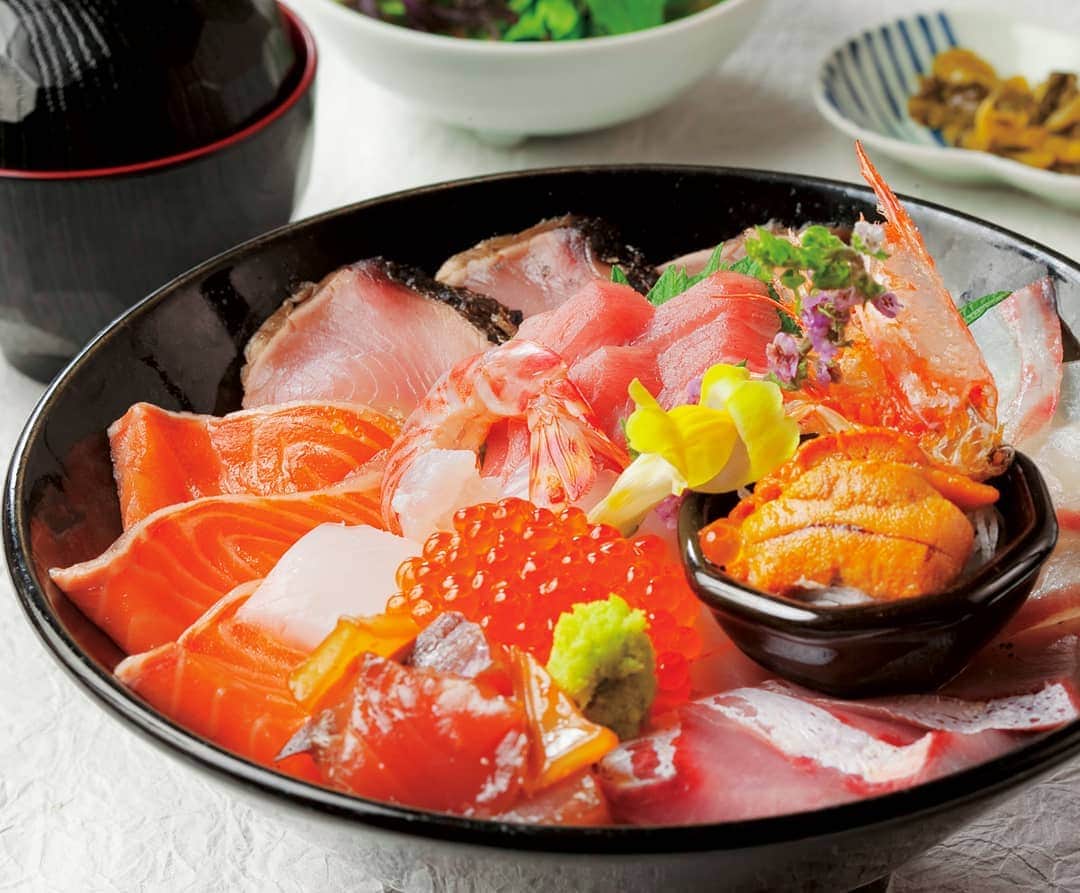 ナッセ福岡 編集部 (旧めさーじゅ) のグルメインスタ