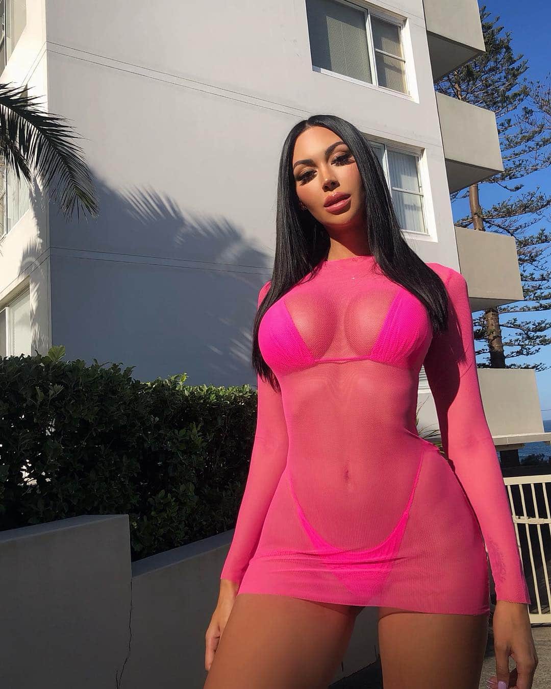ANNELESE MILTONのインスタグラム：「In a barbie world 💕 @fashionnova」
