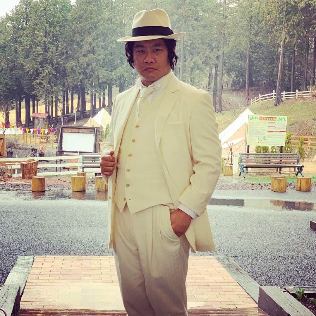 松尾諭のインスタグラム：「明日、沖縄国際映画祭でプレミア上映&おじさん達と舞台挨拶します。すばーーー！！！ #ヤウンペを探せ #沖縄すば www3.cinematopics.com/archives/110413」