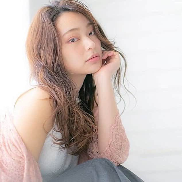 Yuuki mimuraさんのインスタグラム写真 - (Yuuki mimuraInstagram)「💎💎💎 . . #earth ( @hair.make.earth )の ヘアスタイル撮影 ✨ . . . ♡#hair♡#hairstyle♡#hairmake♡#make♡#salon♡#salonmodel♡#model♡#photo♡#photoshoot♡#shoot♡#girl♡#love♡#Instagood♡#サロモ♡#サロンモデル♡#モデル♡#撮影♡#메이크업 ♡#데일리록 ♡#일본 ♡#ビジョビ」4月19日 17時55分 - u0829u