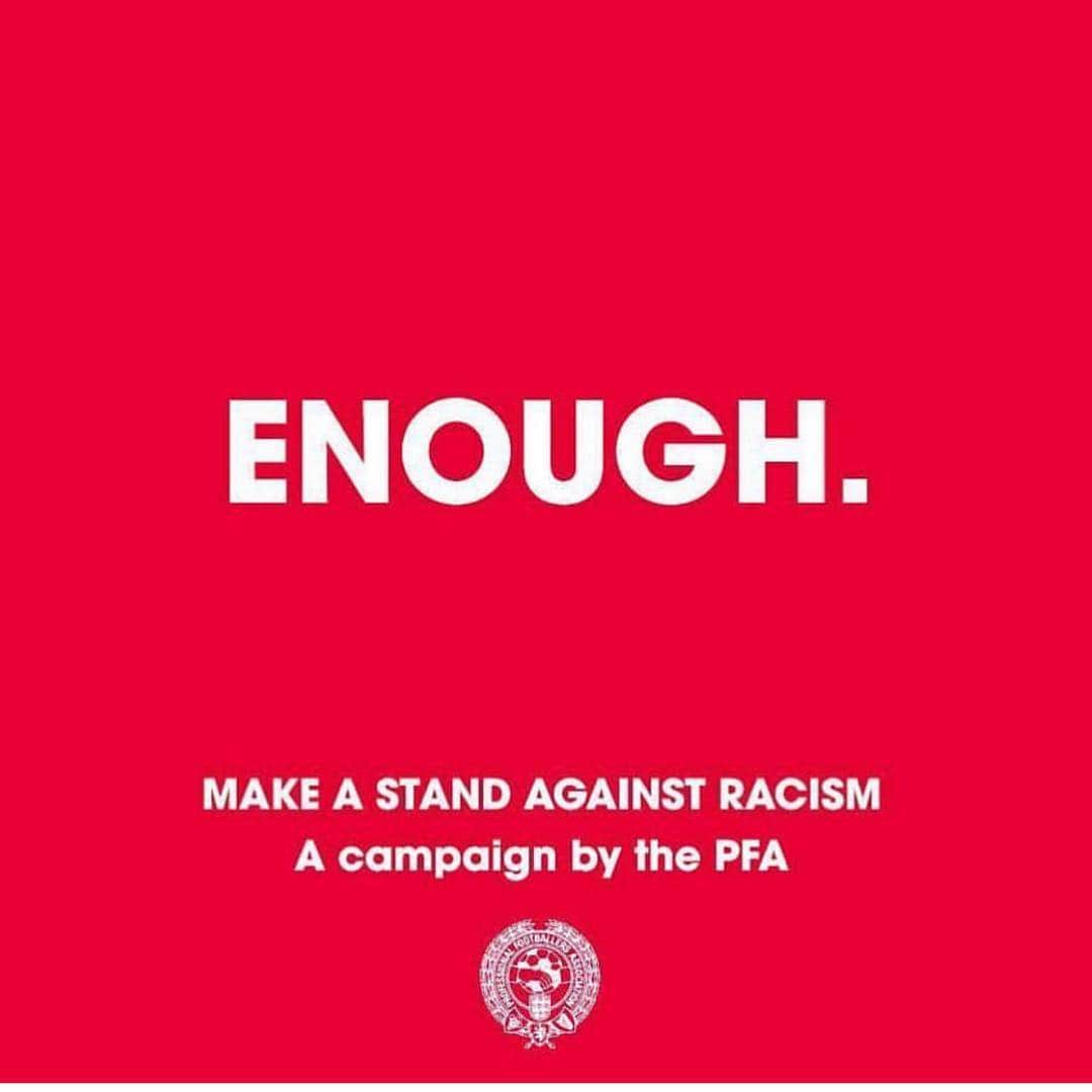 ジャマル・ブラックマンのインスタグラム：「#enough  We are making a stand against racist abuse.  We recognise that our platforms come with responsibility and so we are using our voice to stand against racist abuse.  Together we are calling on social media platforms and footballing bodies to do more!」