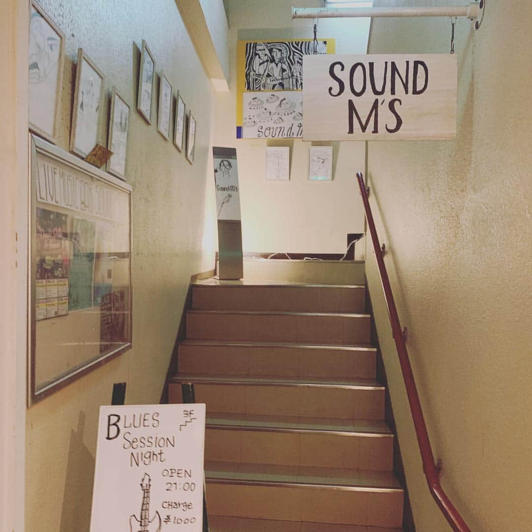 荒木巴のグルメインスタ