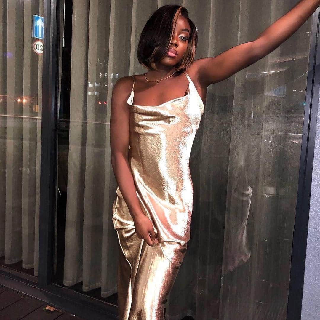 Public Desireさんのインスタグラム写真 - (Public DesireInstagram)「WOW @yvonnevictoria you are a GODDESS✨😍 Shop GOLD SATIN TIE BACK DETAIL CAMI MAXI DRESS £34.99 plus 20% off EVERYTHING with code TWENTY💸 #lookofthebae #pdbae Tap to shop ☝」4月19日 18時32分 - publicdesire
