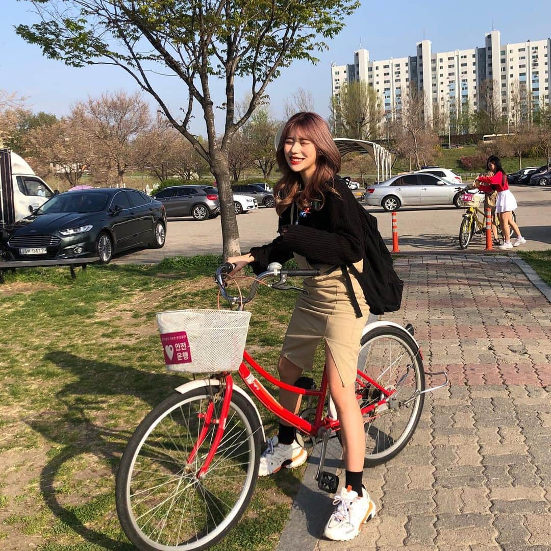 チェユラさんのインスタグラム写真 - (チェユラInstagram)「라이딩팸 구한다.🚲 난폭운전자 사양한다」4月19日 18時47分 - youra_ch0i