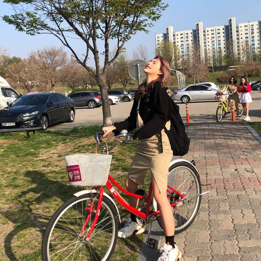 チェユラさんのインスタグラム写真 - (チェユラInstagram)「라이딩팸 구한다.🚲 난폭운전자 사양한다」4月19日 18時47分 - youra_ch0i