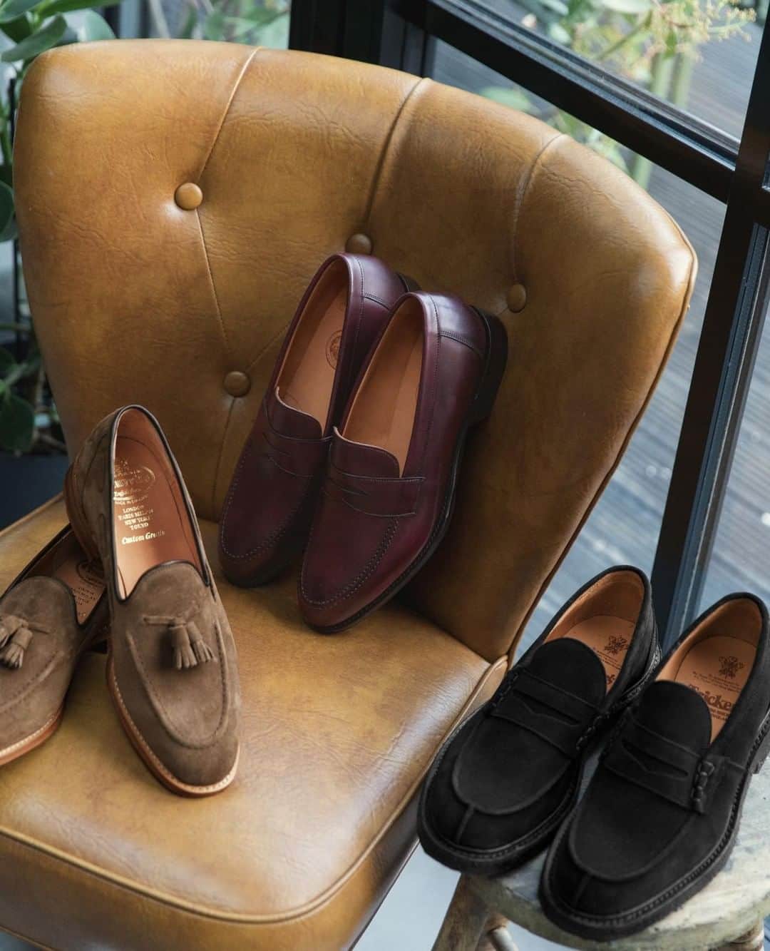 MR PORTERのインスタグラム：「Best of British. Meet the capsule celebrating home-grown shoemaking (and find out how to wear them via the link in bio).⁣ -⁣ 🛒 Kingsley 2 Tasselled Loafers @churchs (1140765), Hadley Penny Loafers @josephcheaney (1140776), James Penny Loafers @trickers_shoes (1140780) available now. ⁣」
