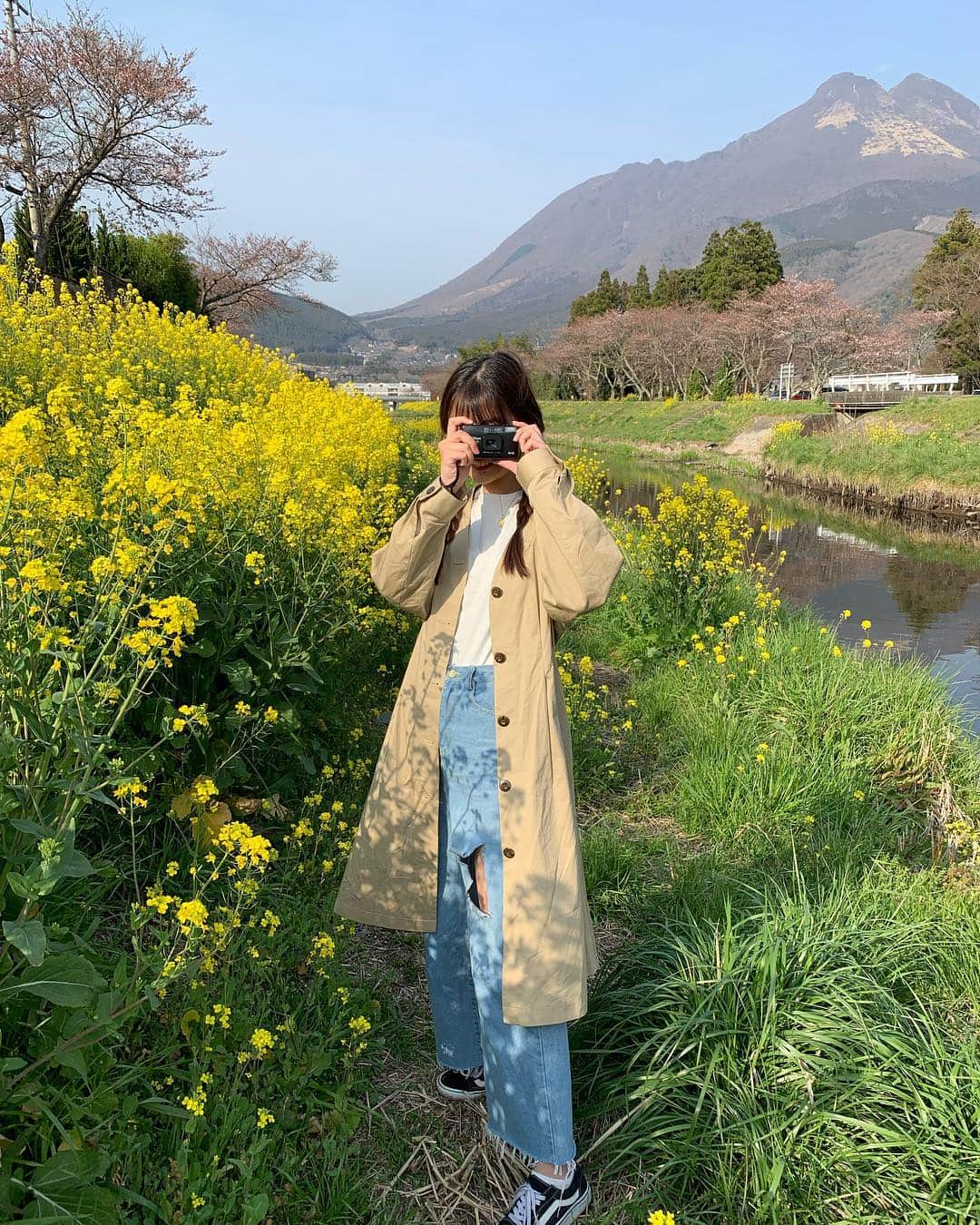 涼海花音さんのインスタグラム写真 - (涼海花音Instagram)「🌼🌼🌼 明日はTGC熊本です🐻 なんと熊本は先月家族旅行で来て一か月ぶり！ とても楽しみです💖 来る人ー🙋🏻‍♀️ぜひ名前呼んでね、！」4月19日 19時54分 - kanon_1228