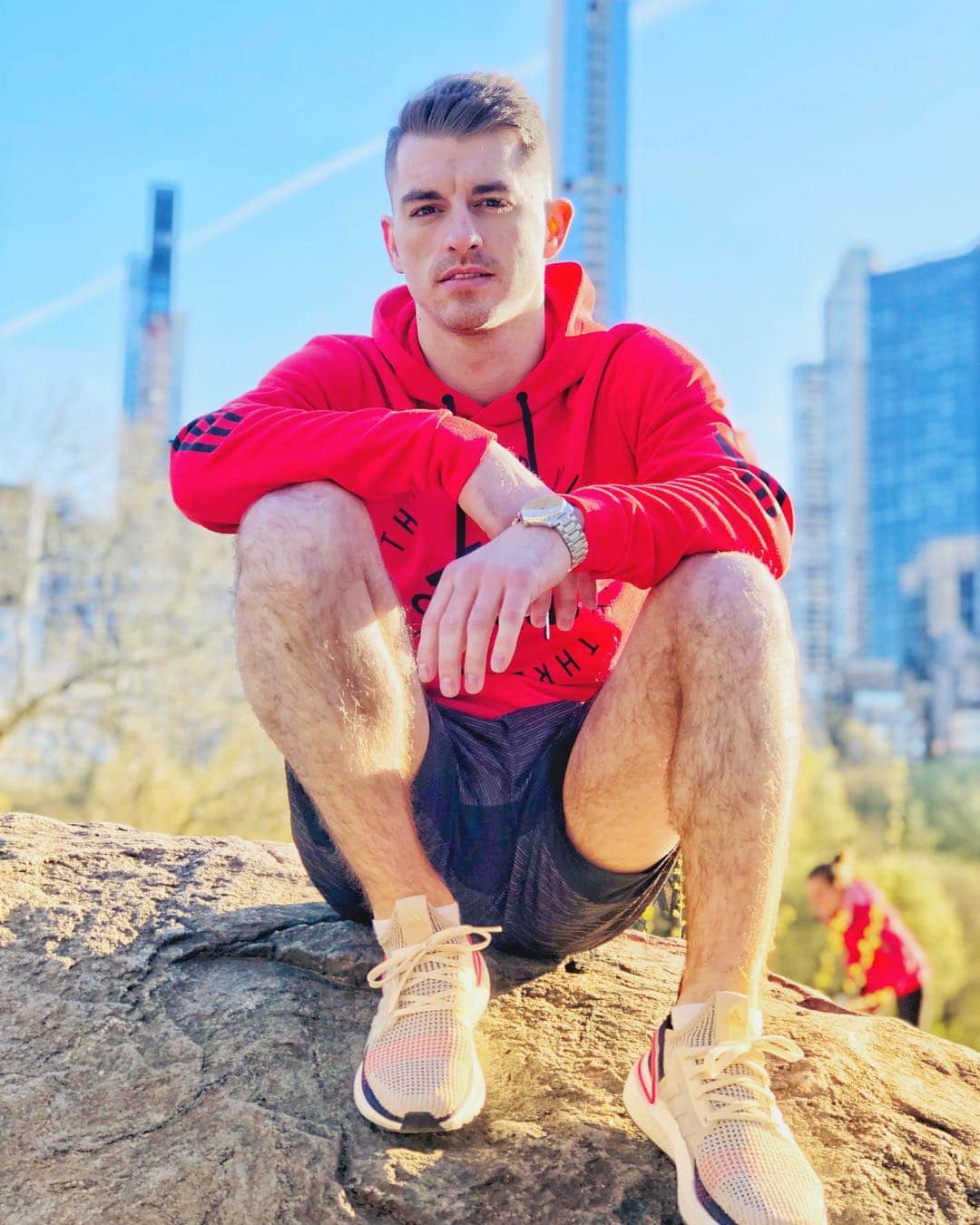 のインスタグラム：「Loved my time in NYC!! Was a very short trip but was brilliant!! We got some amazing shots that I can’t wait to share soon!! @adidas @benduffyphoto . #createdwithadidas #futurecraft #nyc #newyork」