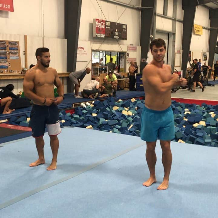 ジェイコブ・ダルトンのインスタグラム：「Bummed to miss out on @powermonkeyfitness camp this month BUT spots are still open if you want to learn some amazing stuff from some incredible people!! Also they have some pretty badass athletes who can do some good flips like @alecsmith8 !! Head over to @powermonkeyfitness and check it out! Good times 🐒 🤸🏻‍♂️ 🏋🏻 #powermonkeycamp」