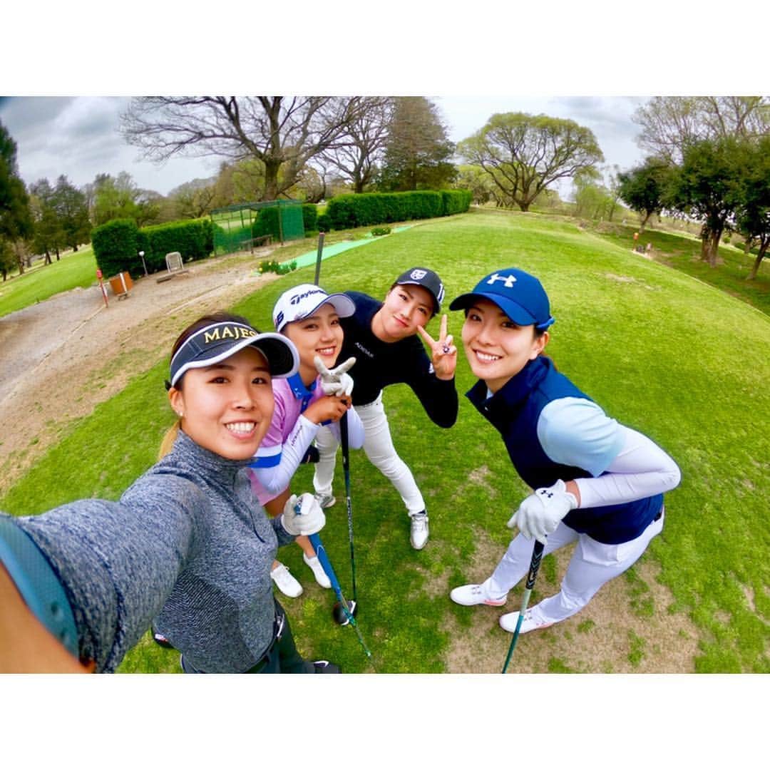 のインスタグラム：「スポッチャの前のゴルフは常総カントリーでラウンドしました！ 楽しかった😇🙈 #ゴルフ #ラウンド #楽しいゴルフ #真剣な戦い #チーム戦 #隣り合わせのホールだらけ #みんなでファー #92年組  #97年組  #とにかく元気」