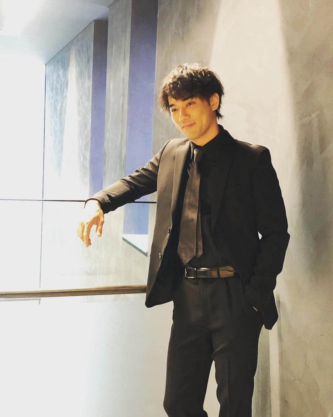 小澤雄太さんのインスタグラム写真 - (小澤雄太Instagram)「舞台PSYCHO-PASS2日目無事終了！！ 明日から2公演開始！！ 気を抜かず頑張ります✨  #舞台 #PSYCHO-PASS #サイコパス #pp_stage #相田康生 #yuta_ozawa #ozatts #小澤雄太 #おざっつ」4月19日 22時23分 - yuta_ozawa_official