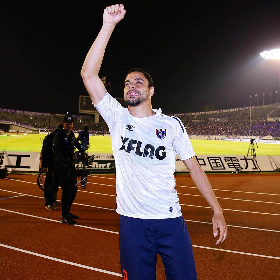 Goal Japanさんのインスタグラム写真 - (Goal JapanInstagram)「. ＼今日もこの男が決めた🔥／ ディエゴ・オリヴェイラの4戦連発となるゴールでFC東京が広島との首位攻防戦を制す🔵🔴 (Photo:J.LEAGUE) . 🏆#明治安田生命J1リーグ 第8節 🆚#サンフレッチェ広島 0-1 #FC東京 ⚽️#ディエゴオリヴェイラ(71分) . #soccer #football #jleague #J1 #sanfrecce #sanfreccehiroshima #fctokyo #サッカー #フットボール #Jリーグ #コトシハJガハンパナイ #⚽️」4月19日 22時33分 - goaljapan