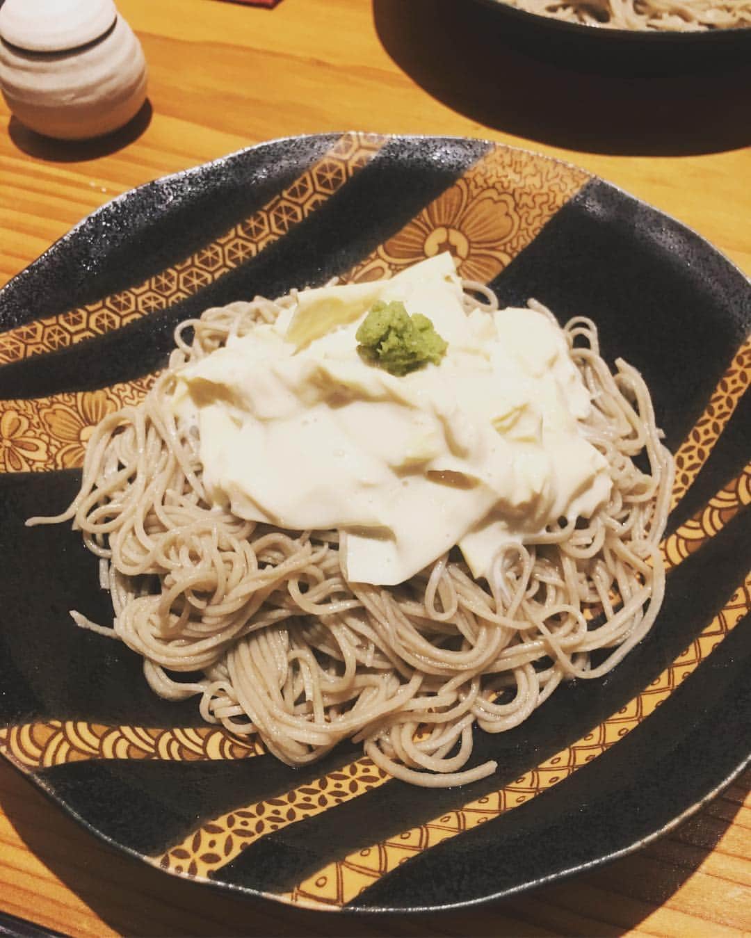 猫沢エミのグルメインスタ