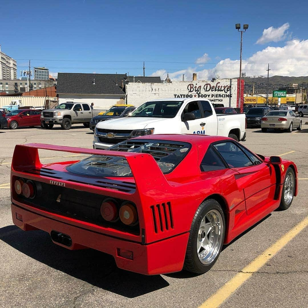 CarsWithoutLimitsさんのインスタグラム写真 - (CarsWithoutLimitsInstagram)「The Iconic Ferrari F40 Photo @thestradman  #carswithoutlimits #toronto #ferrai #f40」4月19日 23時54分 - carswithoutlimits