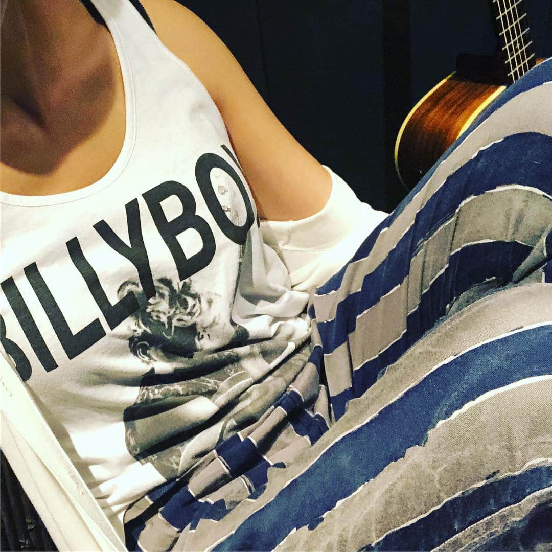 LOVEのインスタグラム：「全身 @rp_tokyo  お世話になっております。  ありがとう。」