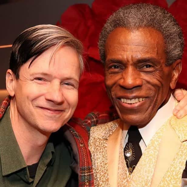 ジョン・キャメロン・ミッチェルさんのインスタグラム写真 - (ジョン・キャメロン・ミッチェルInstagram)「me and the one and only @andre_deshields at the @hadestown preem. this genius was my spirit god in the 70s. i used to audition with his songs from #aintmisbehavin. he is brilliant in the wonderful #Hadestown as Hermes, always  to be confused with #Hermès」4月20日 1時57分 - johncameronmitchell