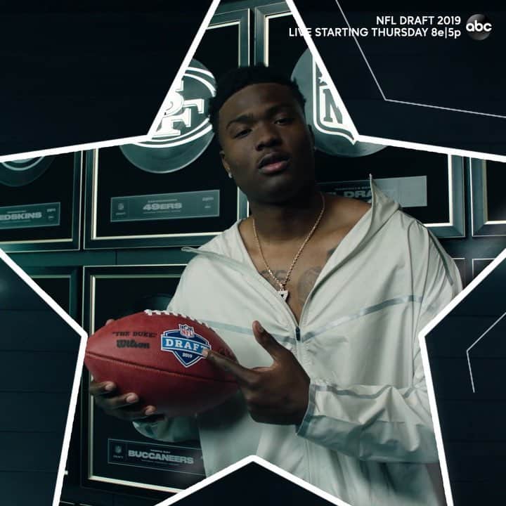アメリカン・ブロードキャスティング・カンパニーのインスタグラム：「There are no signs of @dh_simba7 slowing down! See where his journey leads LIVE during the 2019 #NFLDraft on ABC.」