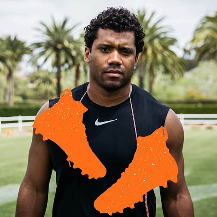ラッセル・ウィルソンのインスタグラム：「Alpha Menace 2 dropping 4.22. @USNikeFootball」