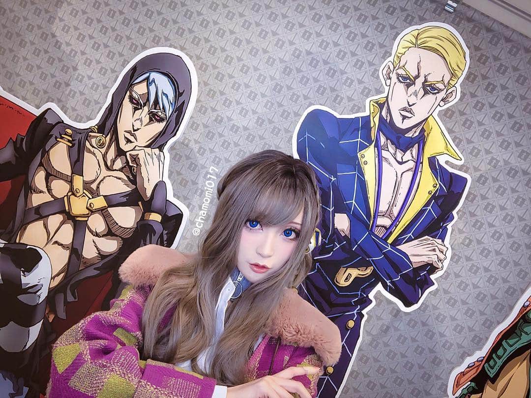 のインスタグラム：「メタリカ可愛かった😭 ロオオオ…ツイートはこちら！ https://twitter.com/chamomi017/status/1119271279314399232?s=21 リゾット・ネエロと暗殺チームと写メ！ #jjba #ジョジョの奇妙な冒険 #ジョジョの奇妙な冒険黄金の風 #ventoaureo #jojosbizarreadventure 「ひょっとしてオレは… 自分が気づいていない以上に!! オレが求めるべきものに! 近づいているのかッ!」 「ジョジョの奇妙な冒険」フィギュア展 #JOJO #ジョジョ #jojo_anime #GIOGIO #jojofriday #jojofridays #jojocosplay #cosplayphotography #cosplaygirl #cosplaygirls #cos #cosplay #cosplayphoto #cosplaymodel #cosplaying #コスプレ #コスプレイヤー自画撮り部 #コスプレイヤー #コスプレ好き #japan #comic #anime #animegirl #animejapan #サブカルチャー」