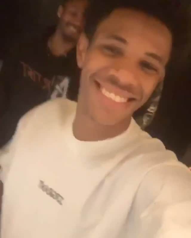 ファンクマスター・フレックスのインスタグラム：「Aboogie out here killing em!!! Bx!!!」