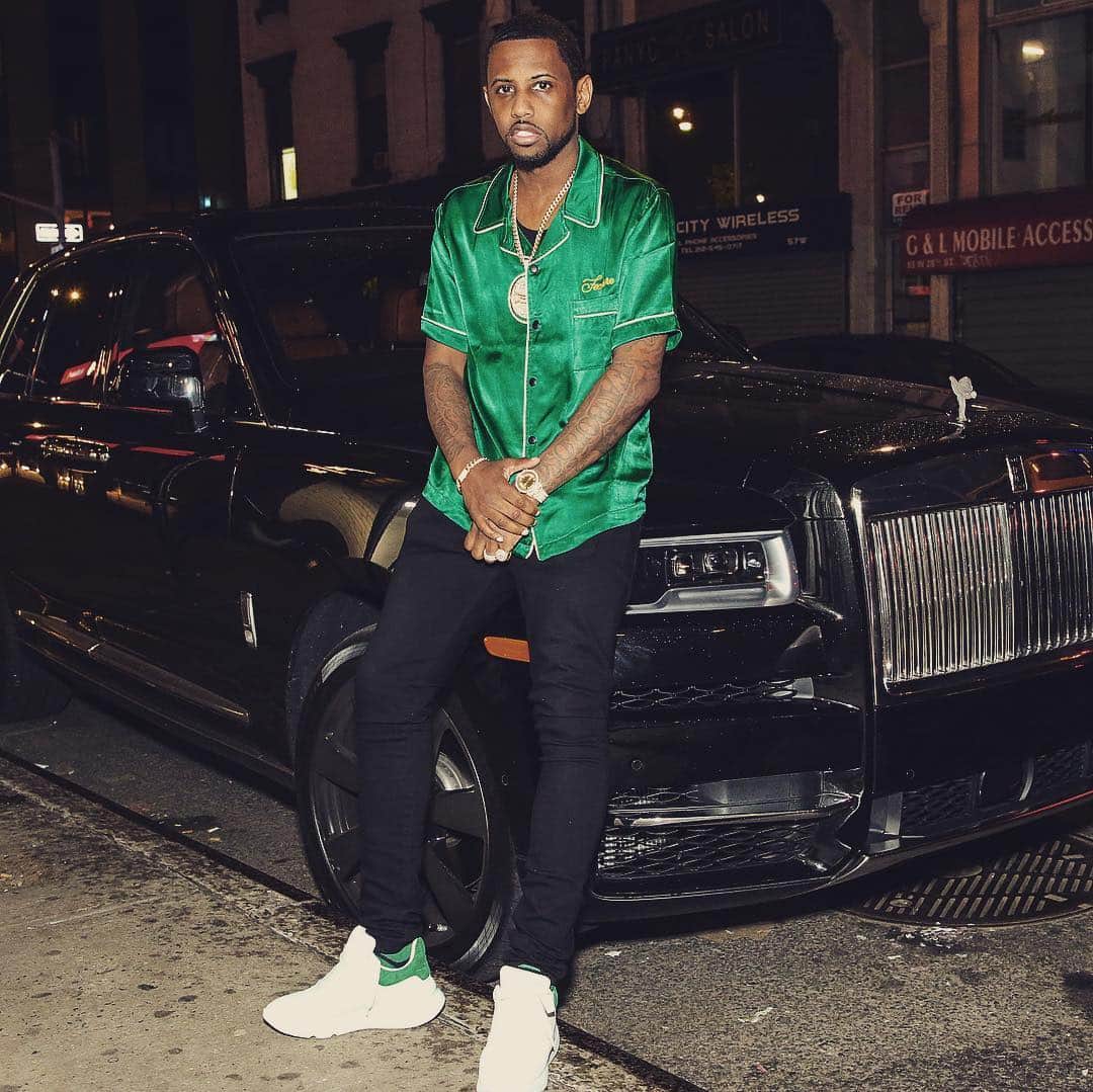 ファボラスのインスタグラム：「don’t block your blessings tryna do people how somebody did you.. 🙌🏾 [shot by @jmartinvisuals]  #NYC」