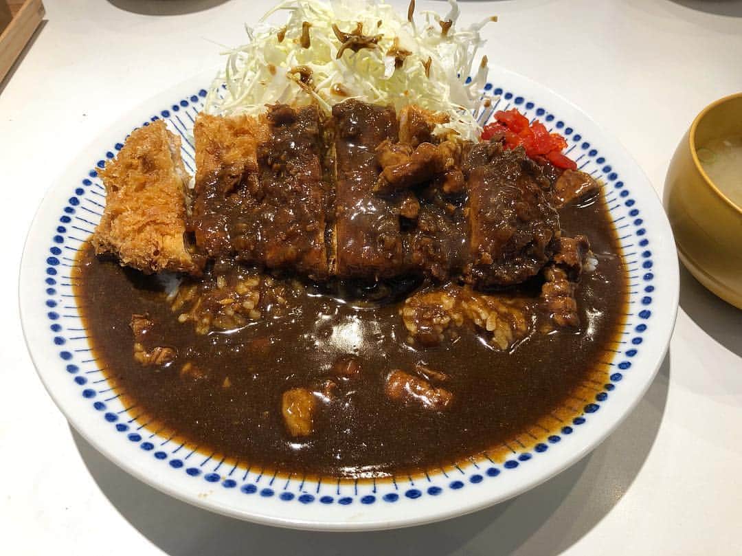 岡峰光舟のグルメインスタ