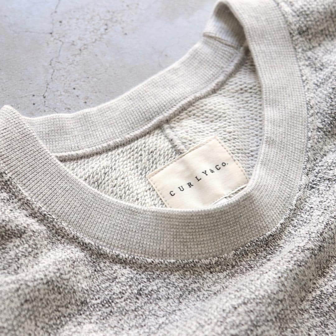 wonder_mountain_irieさんのインスタグラム写真 - (wonder_mountain_irieInstagram)「_ CURLY / カーリー “BRACE DS SWEAT” ￥9,936- _ 〈online store / @digital_mountain〉 → http://www.digital-mountain.net/shopdetail/000000009575/ _ 【オンラインストア#DigitalMountain へのご注文】 *24時間受付 *15時までのご注文で即日発送 *1万円以上ご購入で送料無料 tel：084-973-8204 _ We can send your order overseas. Accepted payment method is by PayPal or credit card only. (AMEX is not accepted)  Ordering procedure details can be found here. >>http://www.digital-mountain.net/html/page56.html _ 本店：#WonderMountain  blog>> http://wm.digital-mountain.info/blog/20190418-1/ _ #CURLY #カーリー bag→ #ninetailor ￥7,560- pants→ #engineerdgarments ￥33,480- belt→ #fcetools ￥9,180- _ 〒720-0044  広島県福山市笠岡町4-18 JR 「#福山駅」より徒歩10分 (12:00 - 19:00 水曜定休) #ワンダーマウンテン #japan #hiroshima #福山 #福山市 #尾道 #倉敷 #鞆の浦 近く _ 系列店：@hacbywondermountain _」4月20日 15時15分 - wonder_mountain_