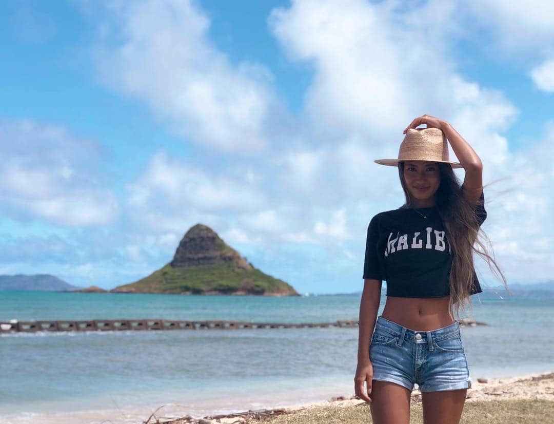 Mihoさんのインスタグラム写真 - (MihoInstagram)「chinaman's hat🌴 #march16mhawaii #hawaii #oahu #hilife #hawaiilife」4月20日 15時19分 - march16m