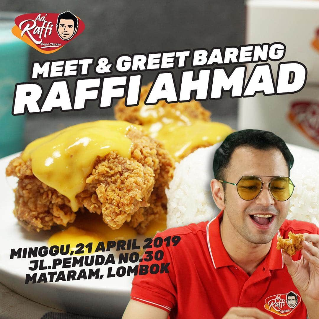 Raffi Ahmadさんのインスタグラム写真 - (Raffi AhmadInstagram)「Hello Mataram! Ketemu aku besok di @aaraffi.friedchicken ya! Kita seru-seruan bareng disana sambil cobain ayam goreng crispy yang kreess kreess kresss! Dan menu asik lainnya..Catat tempat dan waktunya: Minggu, 21 April 2019 jam 10.00 di Jln.Pemuda no.30 Gomong, Mataram..See you guys!! 😎❤ . Follow: @aaraffi.fc_lombok」4月20日 15時41分 - raffinagita1717