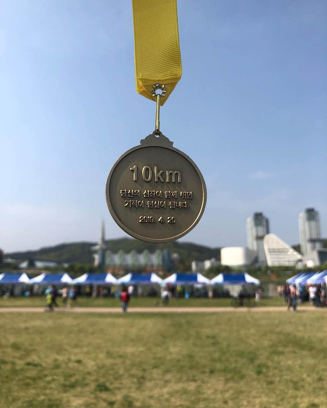 ジヌションさんのインスタグラム写真 - (ジヌションInstagram)「🏅 2019년 6번째 메달 #기적의마라톤 #런예인」4月20日 15時58分 - jinusean3000