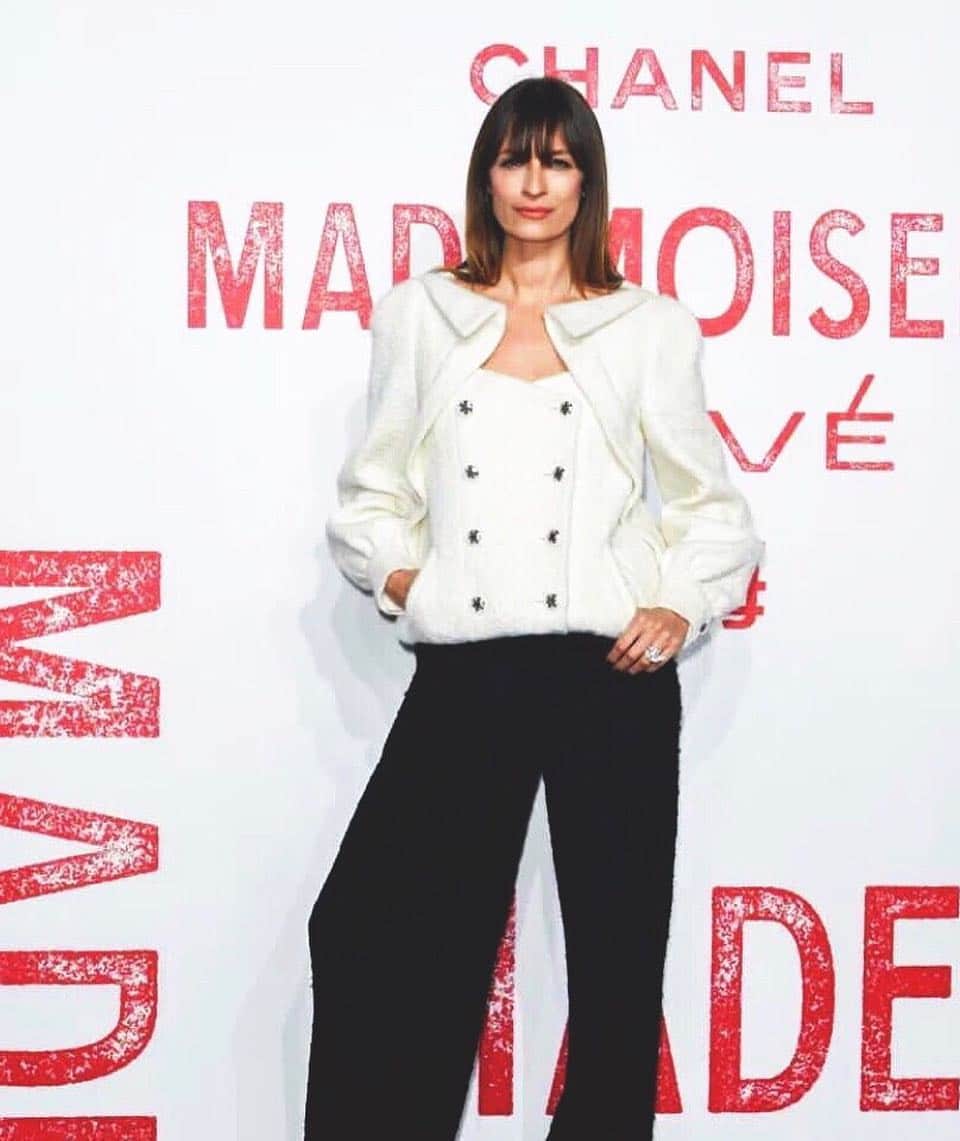 カロリーヌ・ド・メグレのインスタグラム：「Last night at #mademoisellepriveshanghai party 🇨🇳 Thank you @chanelofficial for such a cool trip!」