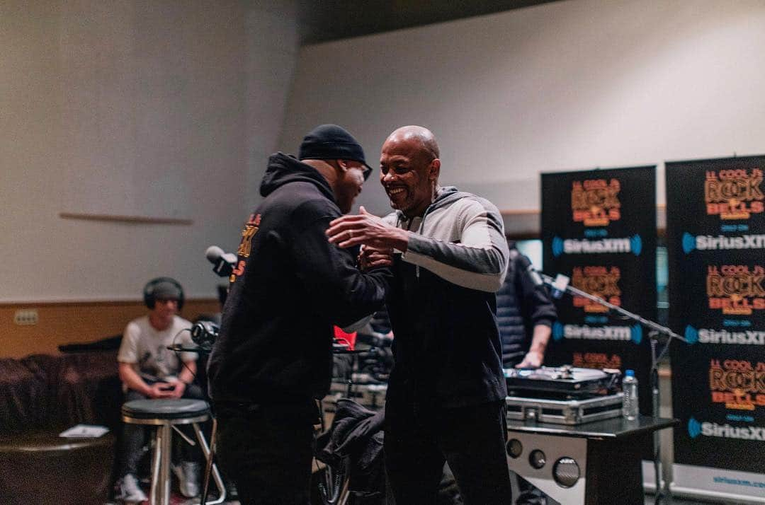 ドクター・ドレーさんのインスタグラム写真 - (ドクター・ドレーInstagram)「In the studio with @LLCOOLJ for @RockTheBellsSXM #InfluenceofHipHop featuring @ZTrip! Airing tomorrow 4/20 at 3PM EST on @RockTheBellsSXM Channel 43!! #classichiphop」4月20日 8時23分 - drdre