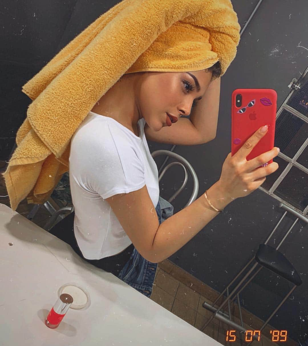 Danna Paolaさんのインスタグラム写真 - (Danna PaolaInstagram)「Ontas 🎬🐥🐯💛😛 LOL」4月20日 9時28分 - dannapaola