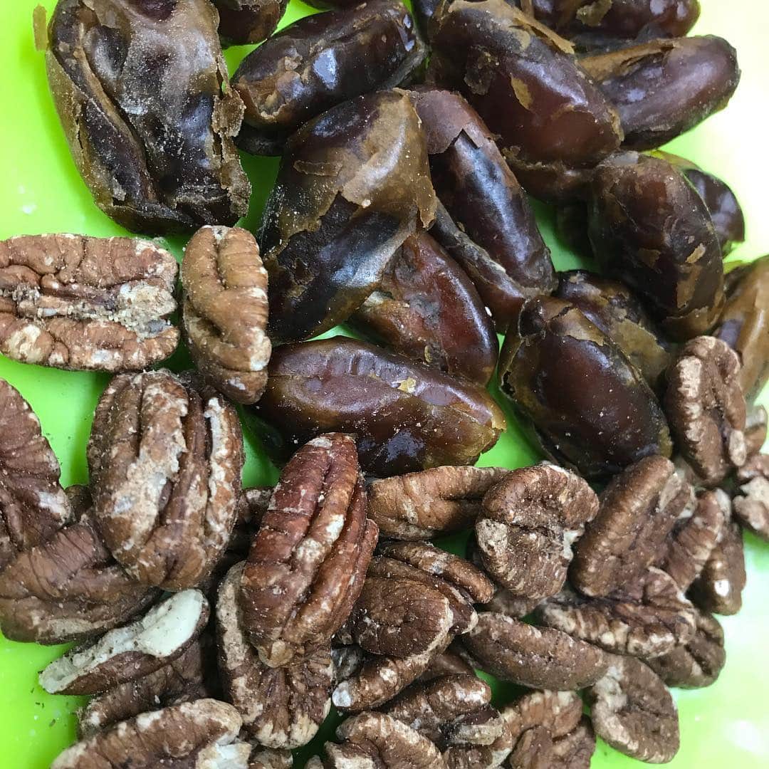 魔女菅原のグルメインスタ