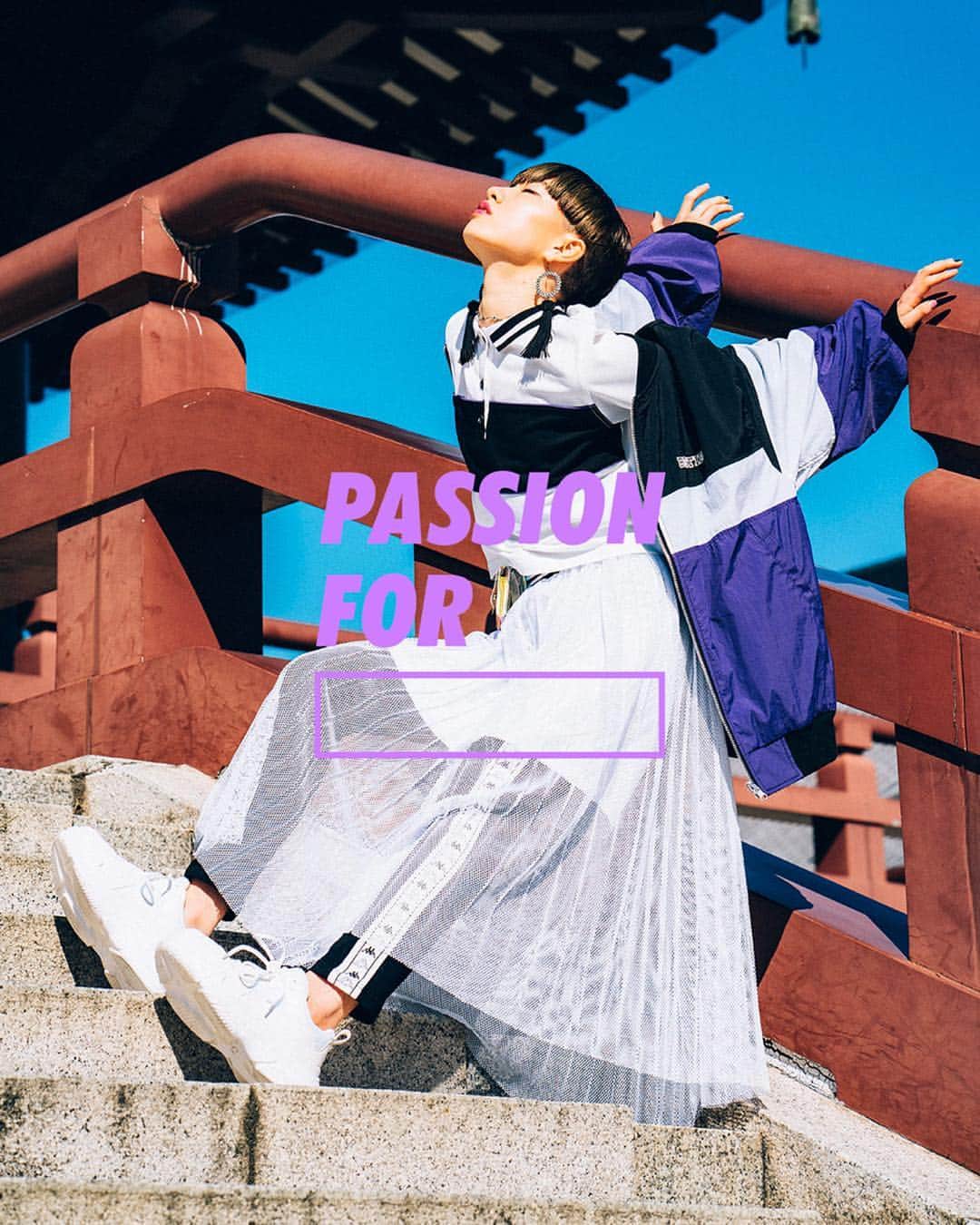 WEGOさんのインスタグラム写真 - (WEGOInstagram)「-WEGO PRESENTS“PASSION FOR”- 「ダンサー・アオイヤマダ」 情熱＝パッションを持つすべてのひとを応援するWEGOの新プロジェクト、「PASSION FOR」。 第19弾は、昨年三月のシューティング以来、二度目の『PASSION FOR』出演となる2000年生まれのダンサー、アオイヤマダさん。東京都に増上寺でのダンスシークエンスを交えながら彼女が持つ“情熱”を訊きます。 アオイヤマダさんの“PASSION”に迫った、インタビュー動画を、WEGO公式YouTubeチャンネル、IGTVにて公開中。  #wego#ウィゴー#passionfor#アオイヤマダ#ダンサー」4月20日 9時27分 - wego_official