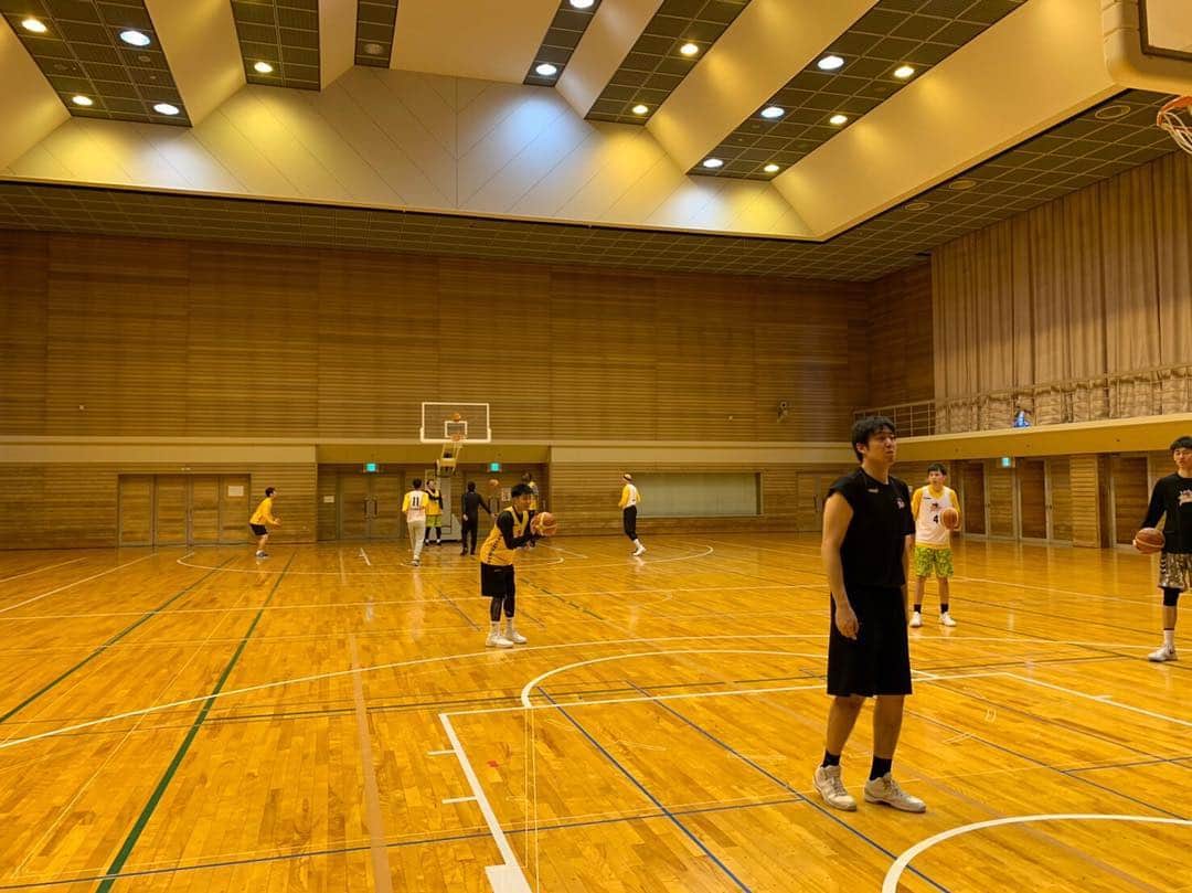 群馬クレインサンダーズさんのインスタグラム写真 - (群馬クレインサンダーズInstagram)「‪今日・明日は2018-19レギュラーシーズンラストゲーム‼️ #山形ワイヴァンズ との対戦⚡連勝してプレーオフへの弾みをつけたい🔥あと2試合‼️‼️気を抜かずにチーム一丸となって勝ち星を2つとりにいきましょう🌟🌟本日も熱い応援よろしくお願いします📣‬ ‪18:00TIPOFF‬ ‪#群馬クレインサンダーズ‬ ‪#群馬一丸‬ #Bリーグ #bleague #gogothunders #oneforall_allforone」4月20日 9時34分 - gunmacrane3ders