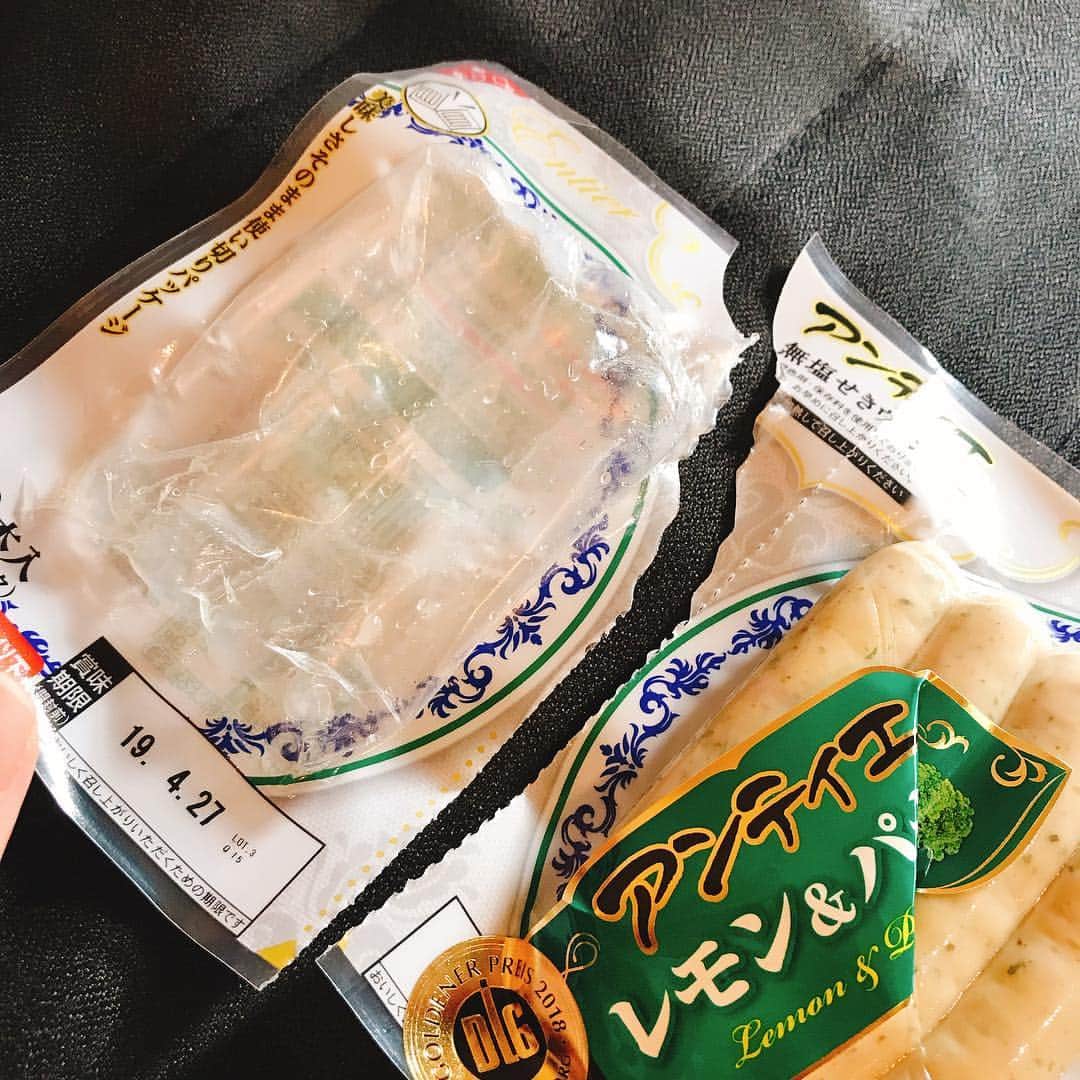 のインスタグラム：「#南さんには難しい #不器用 #あるある #シリーズ」